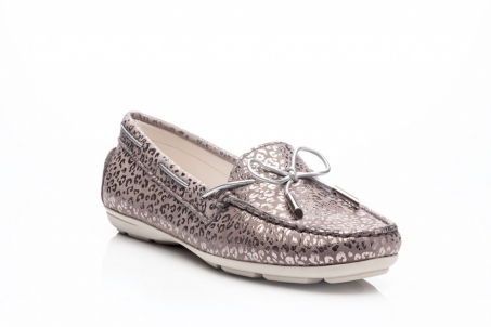An image of Capollini 'Winn' loafer - pewter SALE