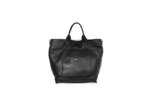 An image of Abro '031050-92' large shearling bag - black/white