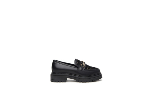 An image of Nero Giardini 'I411417D' chunky loafer - black/boucle