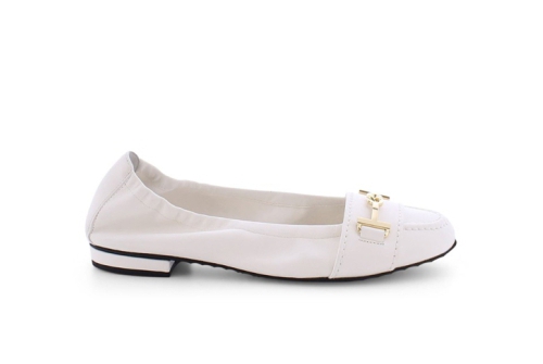 An image of K & S '10320' Malu nappa pump - milk white